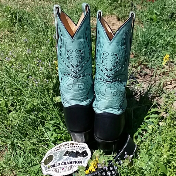 SOLD - Picture 5 of 8